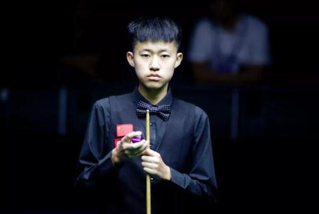 状态火热！布伦森单节狂砍16分，尼克斯带4分优势进入末节