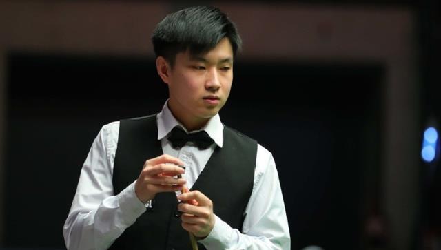 罗马诺：阿莫林坚持留下齐尔克泽；梅努向往租借加盟那不勒斯